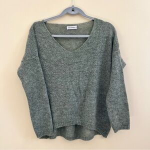 Nina Kendosa Paris Green Nice 22% Mohair Cozy V-Neck Sweater
